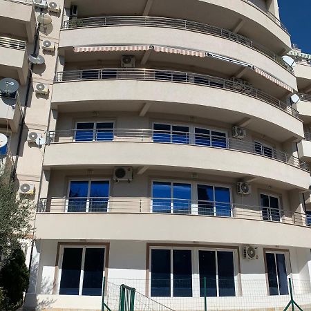 Apartment Liza Petrovac na moru Exterior foto